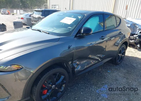 2024 Dodge Hornet Gt Plus Awd from USA, damaged, VIN ZACNDFBN4R3A14679